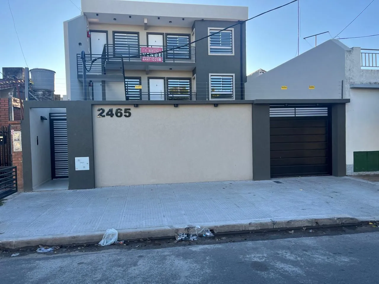 Departamento en simbron 2400