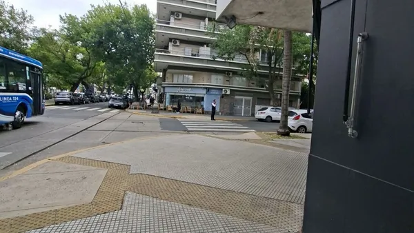 Departamento en CERVANTES 3100