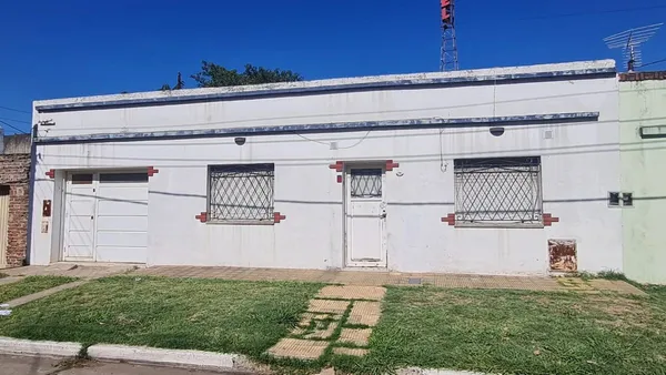 Casa en CED, Sarratea 21