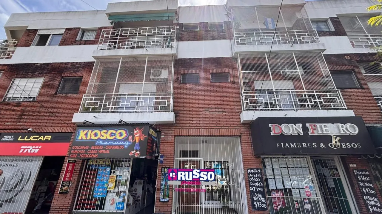 Departamento en PERON, AV. PTE. 1400