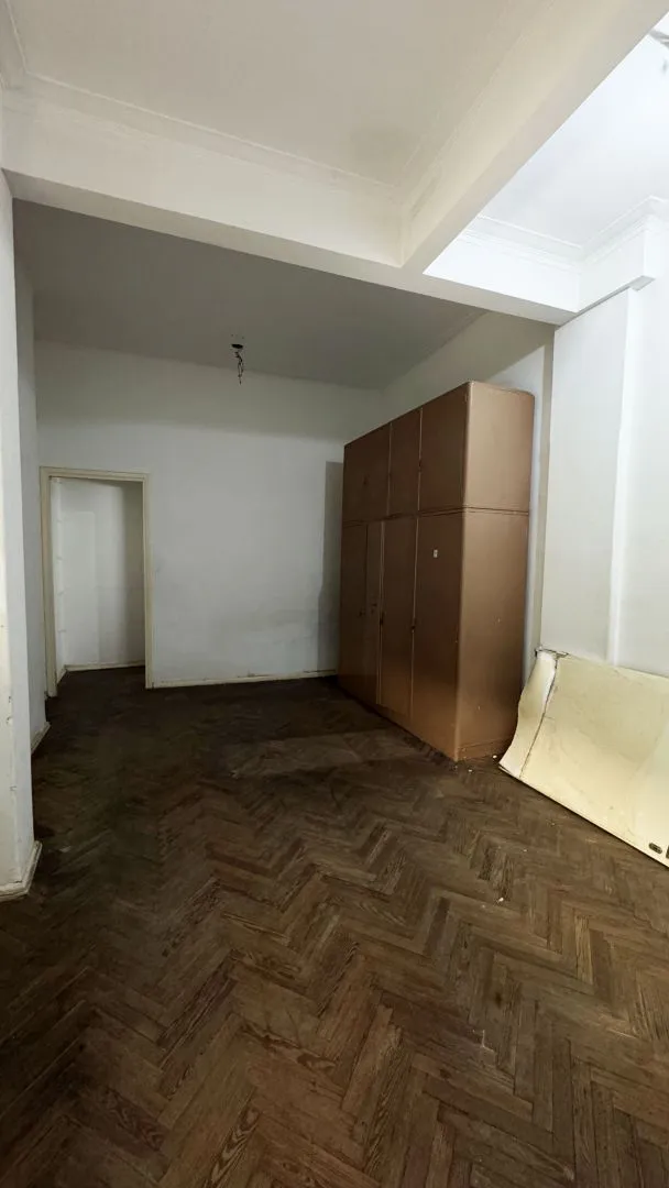 Departamento en Av. Independenci 1800