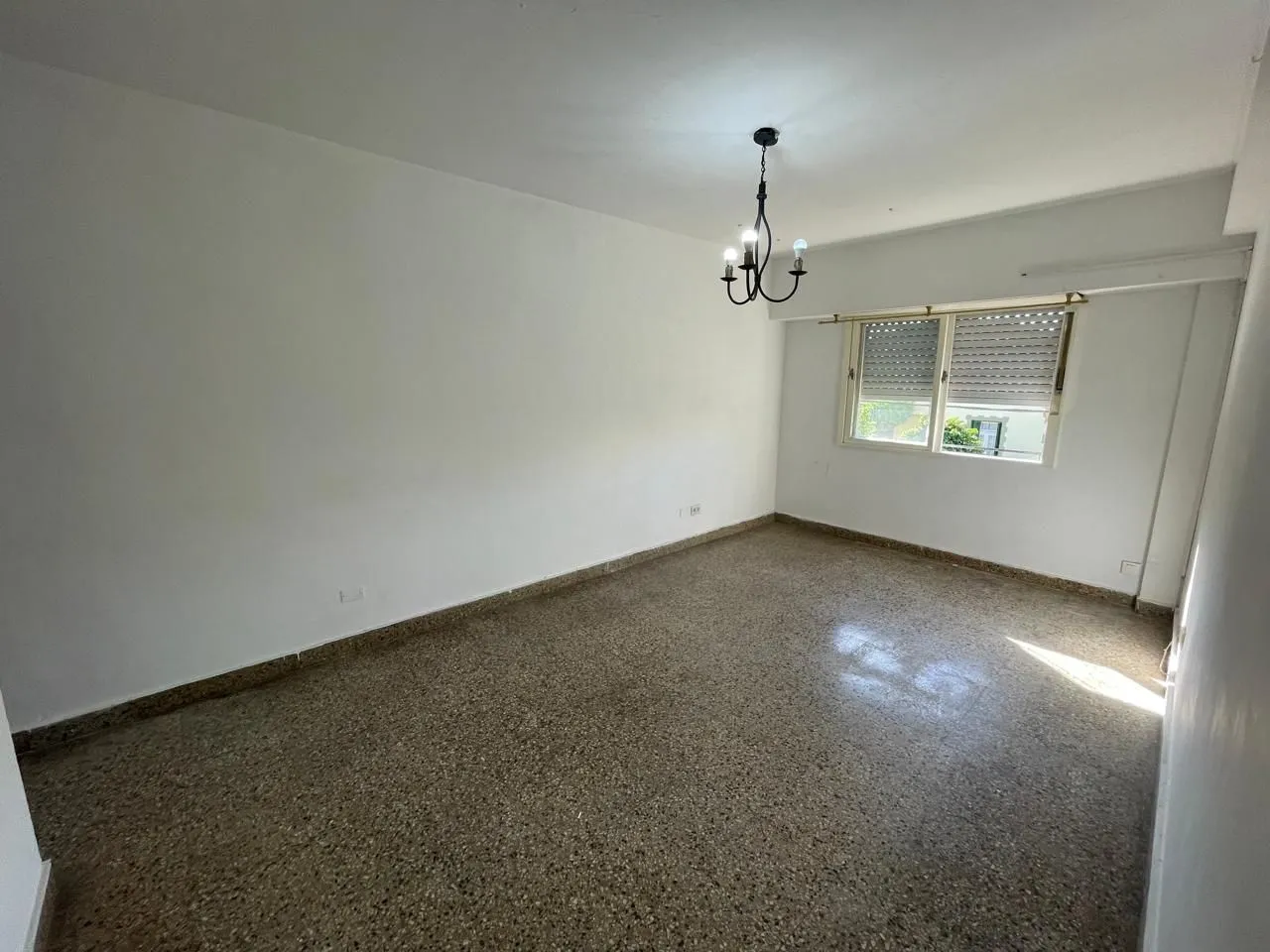 Departamento en SAN ANTONIO 800