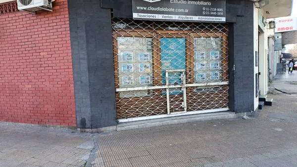 Local Comercial en AV. ENRIQUE MOSC 600
