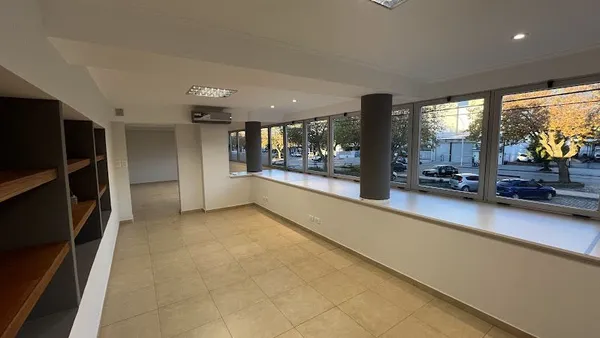 Oficina en Av. Chaves 300