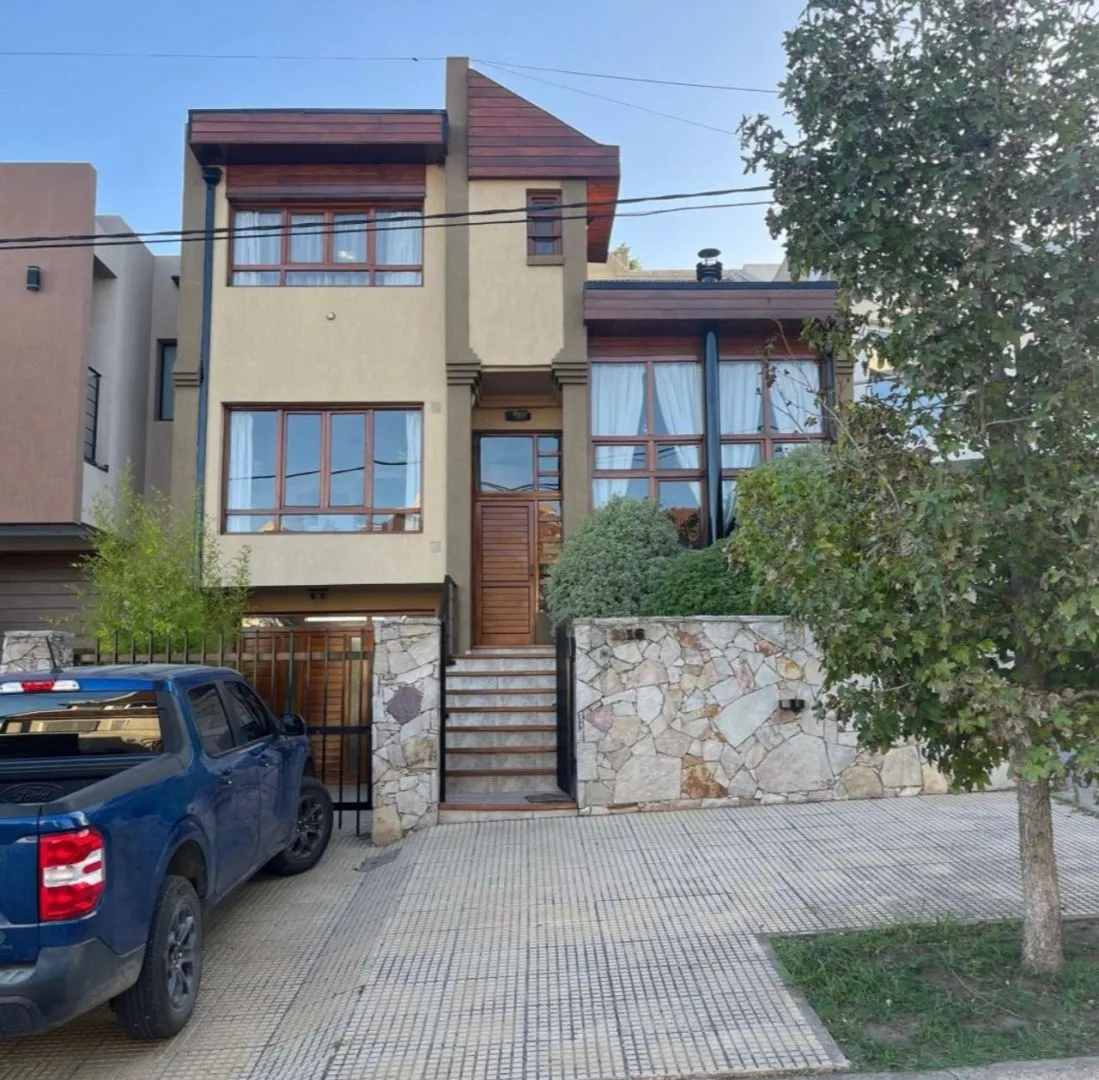 Casa en Calle 25 e/ 36 y