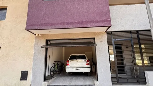 Casa en Muñiz 100