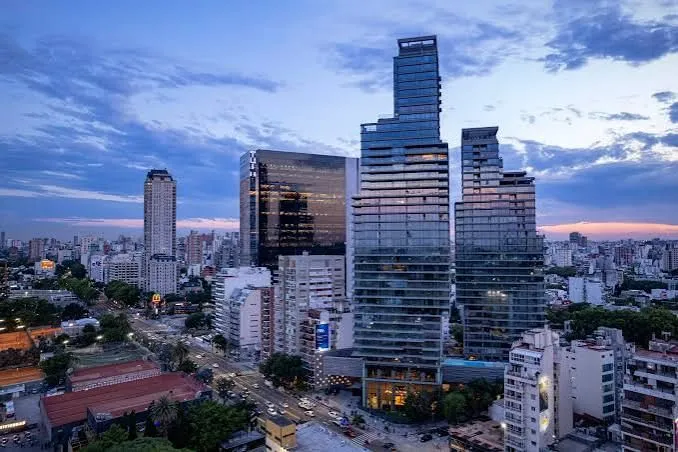 Departamento en Av Libertador 7400