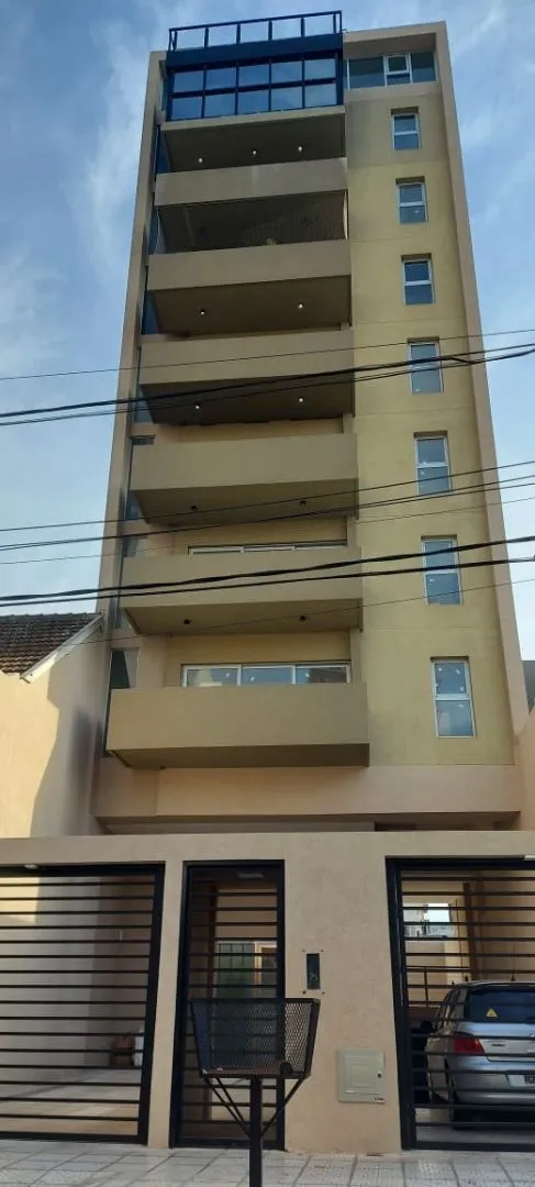 Departamento en MORENO 300