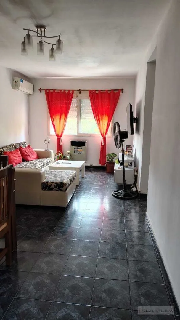 Departamento en IRIGOIN 1500