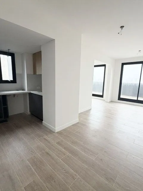 Departamento en Av. Independenci 2500
