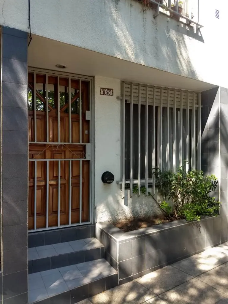Departamento en CASTAÑON 900