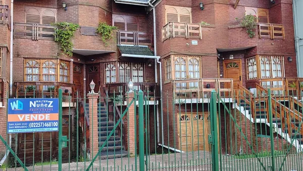 Casa en GUTIERREZ 200