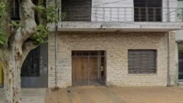Casa en LAPRIDA 2000
