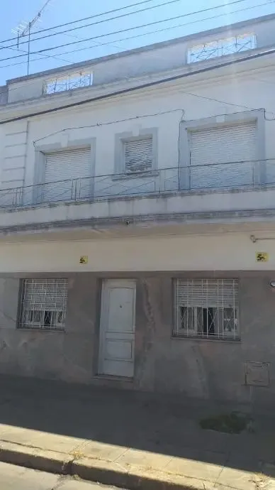 Casa en Rio Negro 600