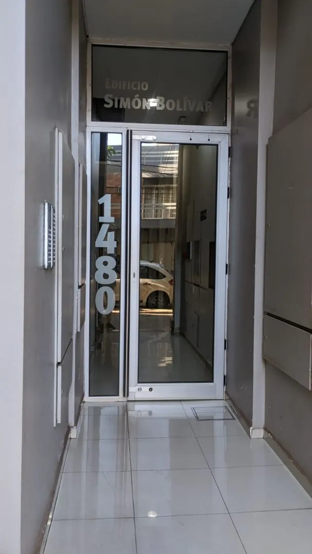 Departamento en bolivar 1400