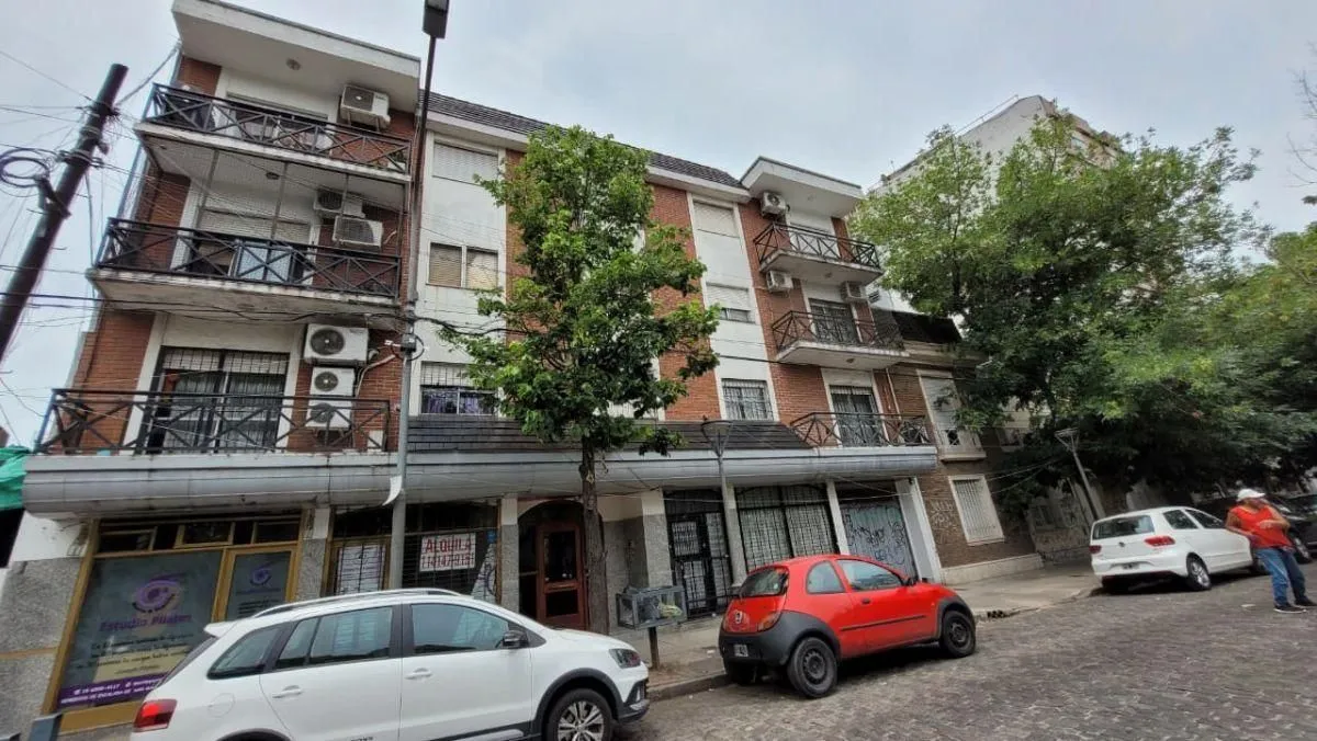 Departamento en Remedios de Esca 100