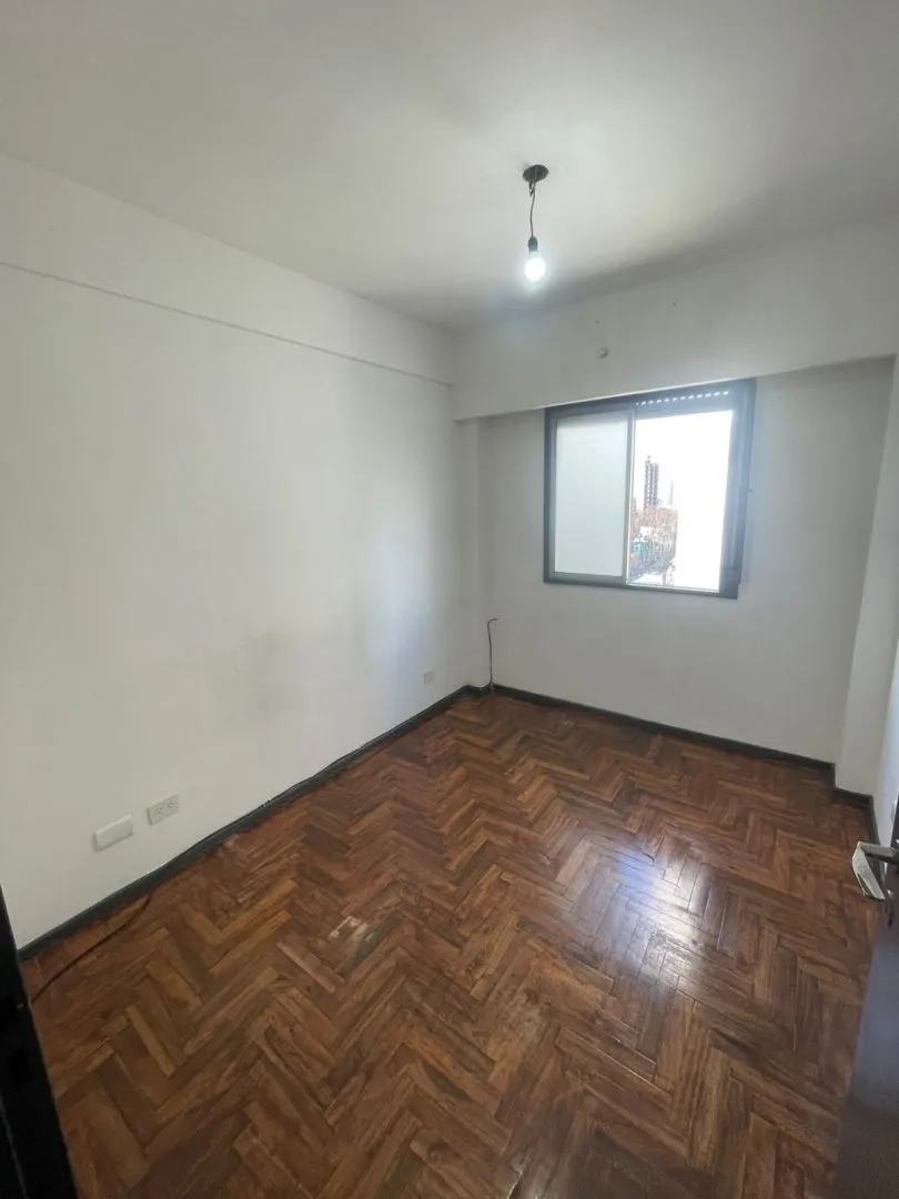 Departamento en Av. DE MAYO 500