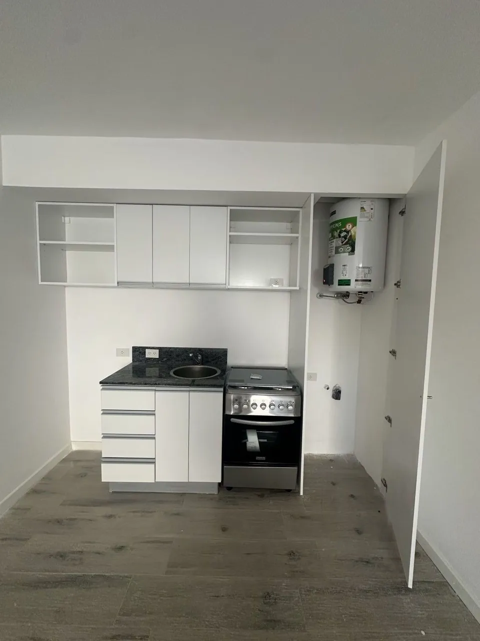 Departamento en Av. Independenci 2600