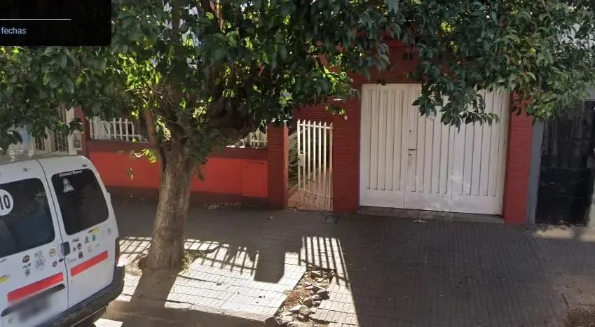Casa en Carlos Pellegrin 900