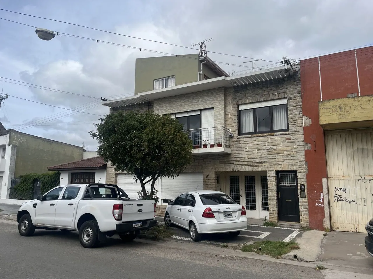 Departamento en 13 entre 6 y 8