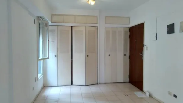 Departamento en VIAMONTE 800
