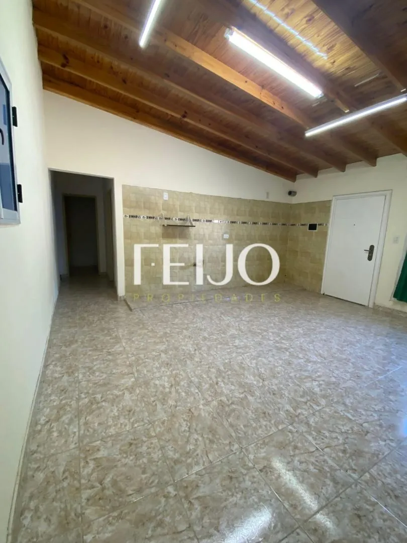 Casa en ALSINA, ADOLFO 1100