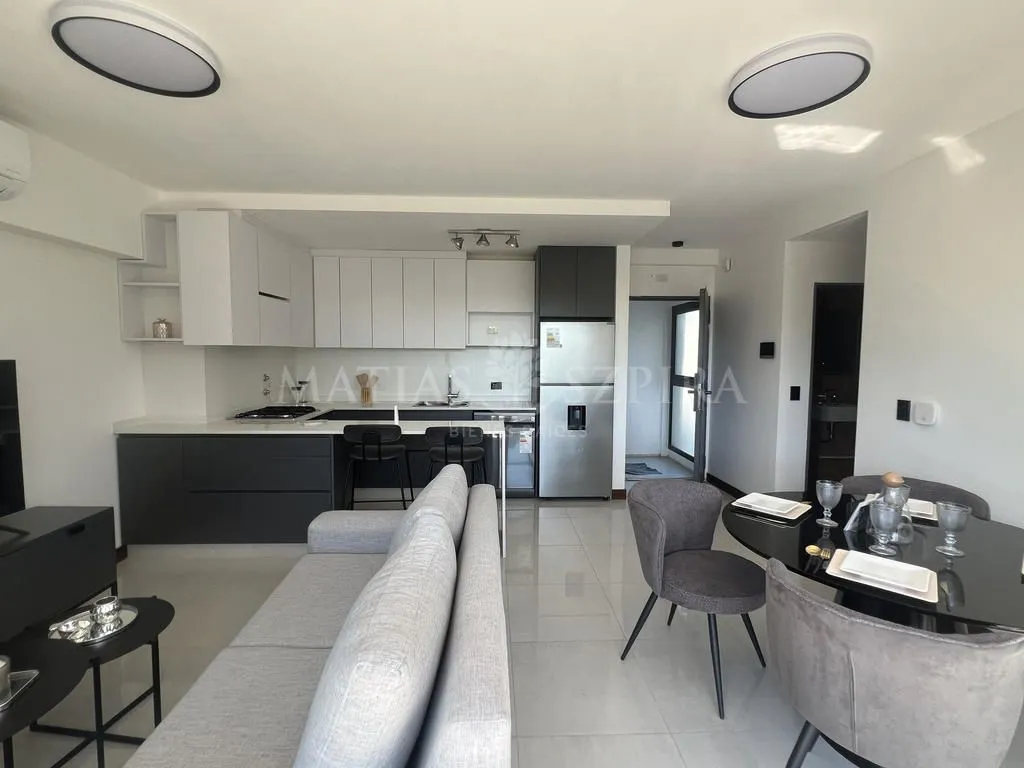 Departamento en AVELLANEDA 2100
