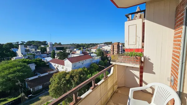 Departamento en Avenida 2 800