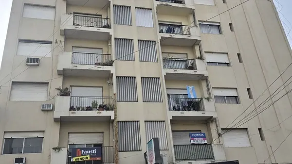 Departamento en GORRITI 100