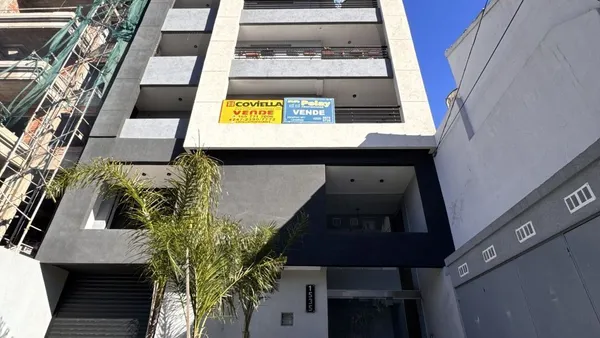 Departamento en EVA PERON 1500
