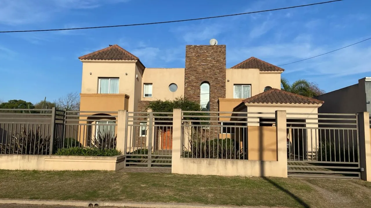 Casa en HAMMERSCHMIDT 100