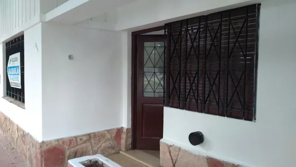 Casa en Félix Olmedo 2300