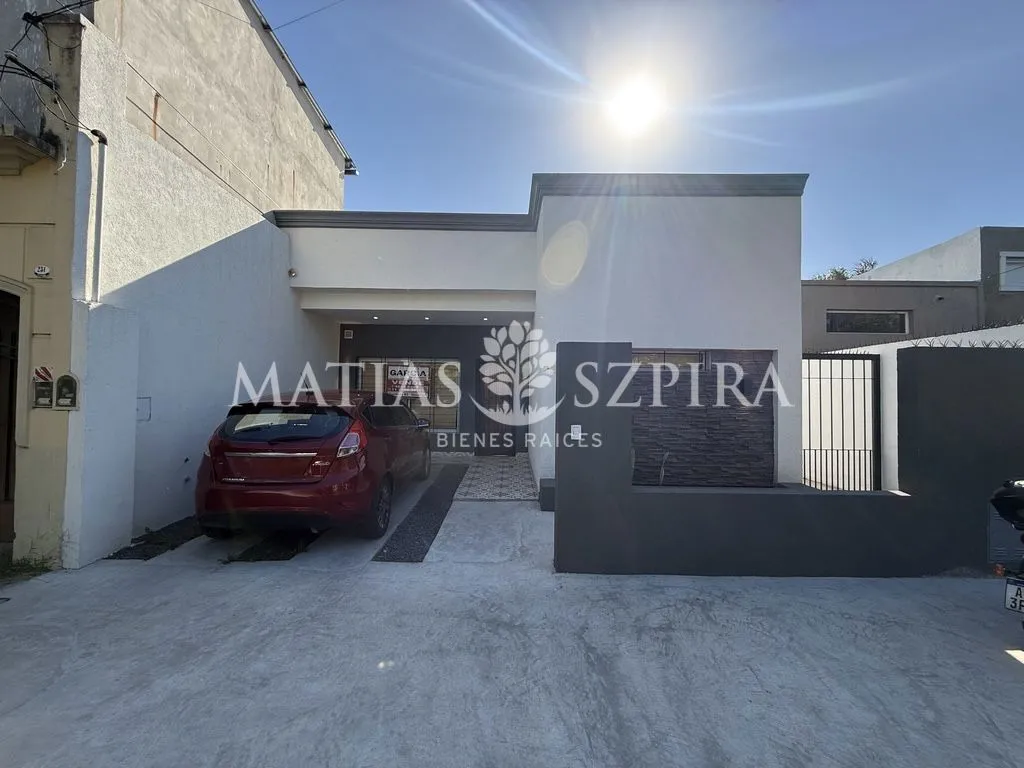 Casa en MEDRANO 200
