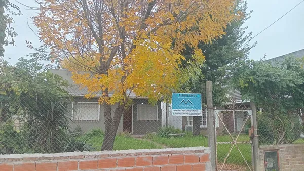 Casa en LORENZINI 400