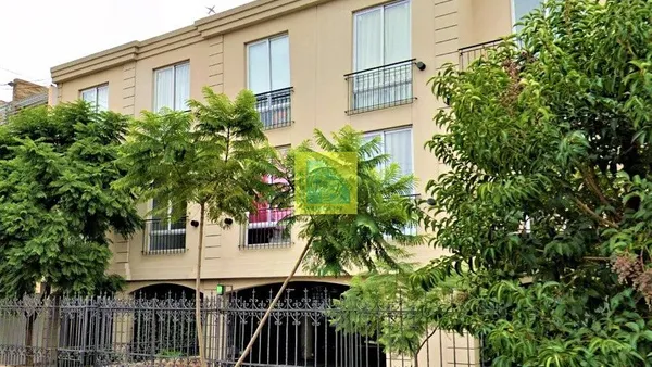 Departamento en Arenales 300