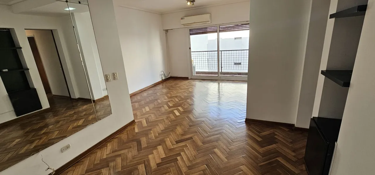 Departamento en Virrey Olaguer F 2400