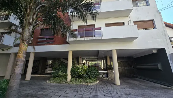 Departamento en Francisco Portel 300