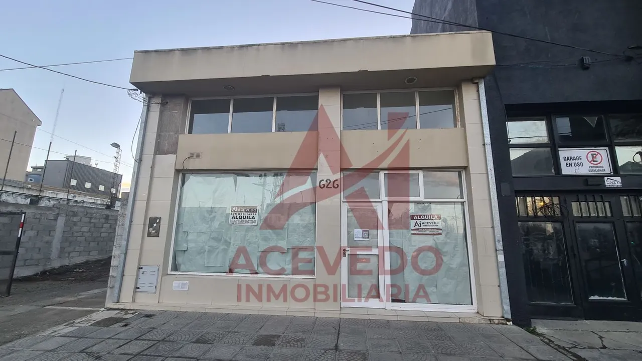 Local Comercial en AV SAN MARTIN 600