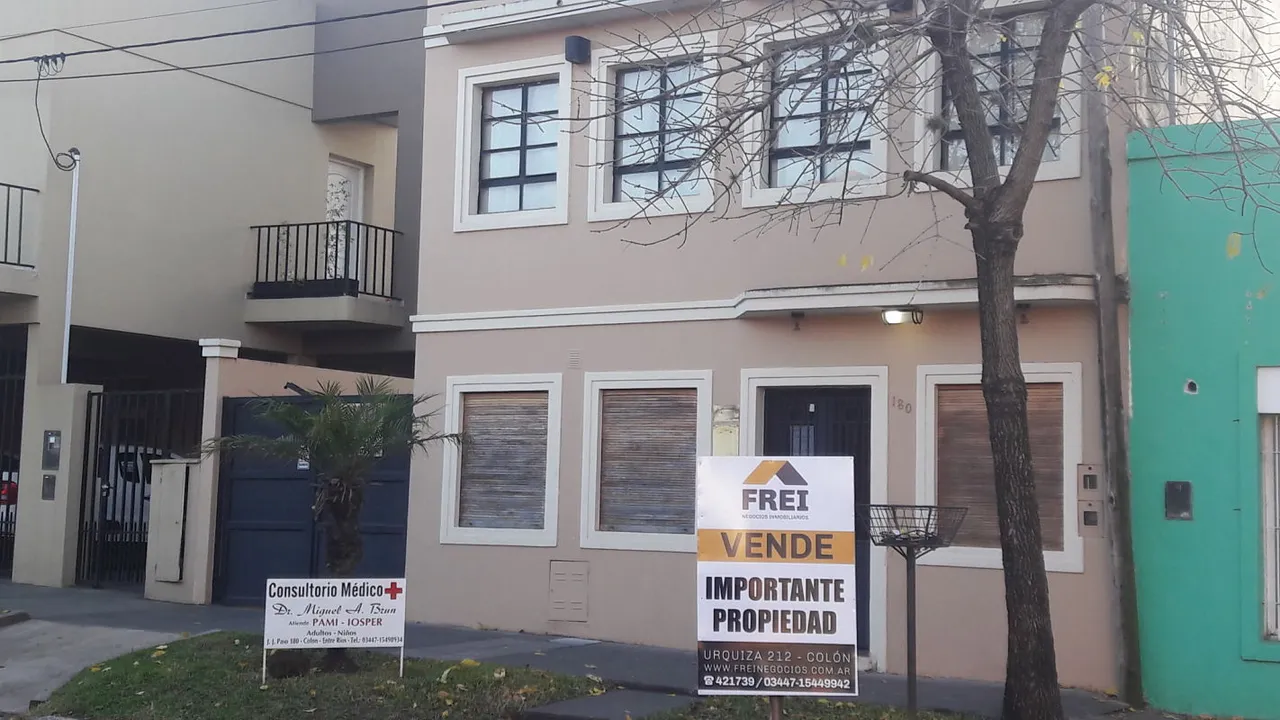 Casa en J. J. Paso 100