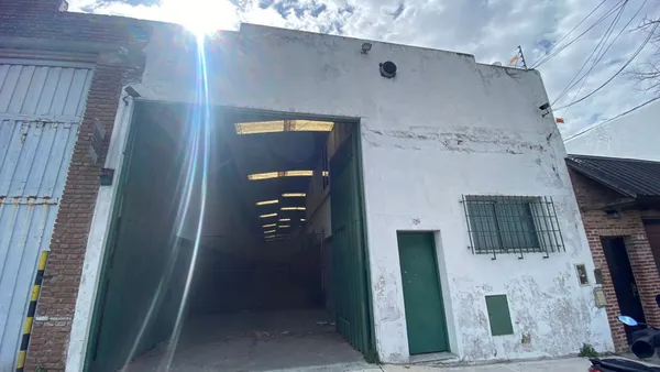 Galpon en CAÑADA DE GOMEZ 2100