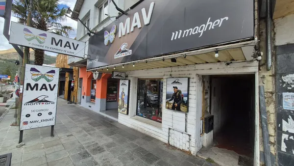 Local Comercial en 25 de Mayo 600