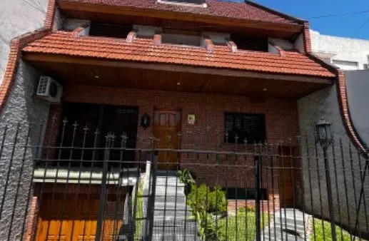 Casa en PRINGLES 1400