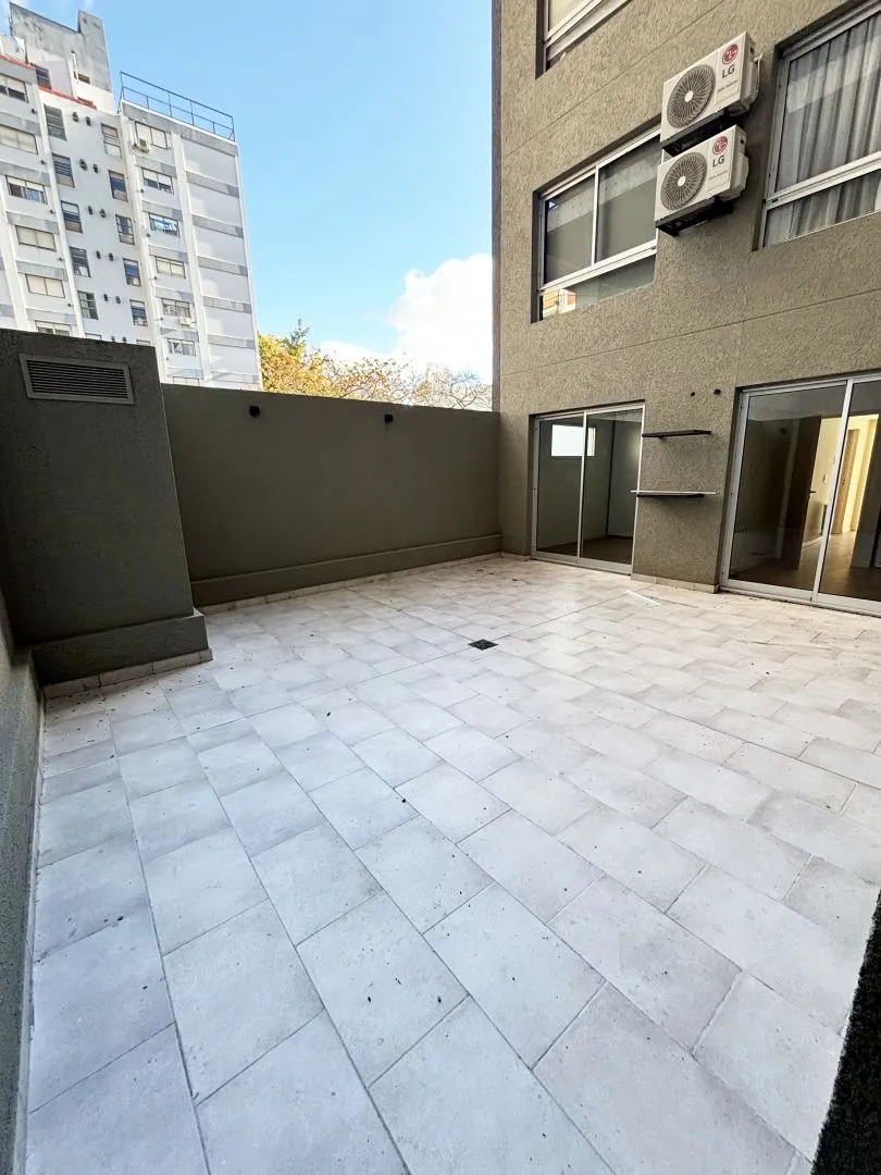 Departamento en AV. ALVAREZ THOM 3100