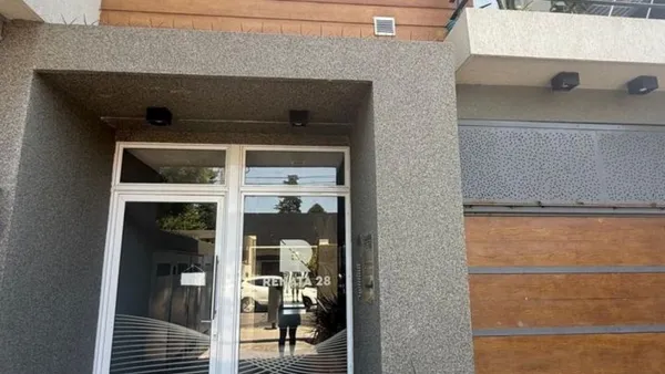 Departamento en VICTORIANO LOZA 600