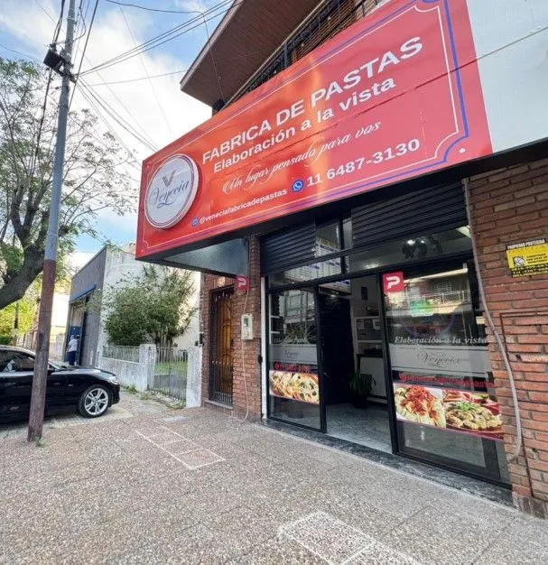 Local Comercial en EVA PERON 1100