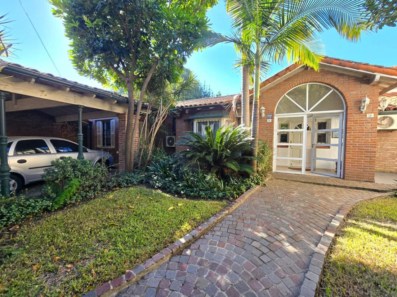 Casa en PENSAMIENTOS 2300