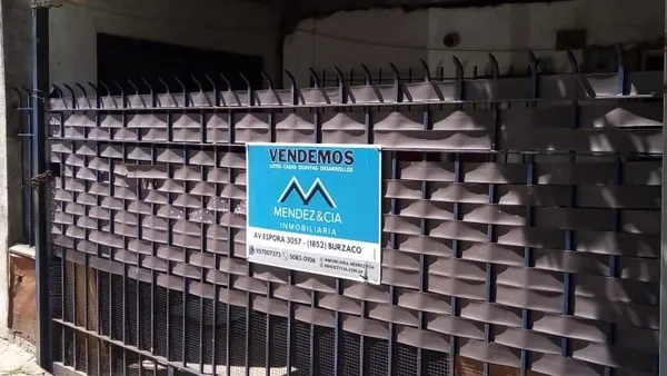 Casa en CARLOS MORGANTI 100
