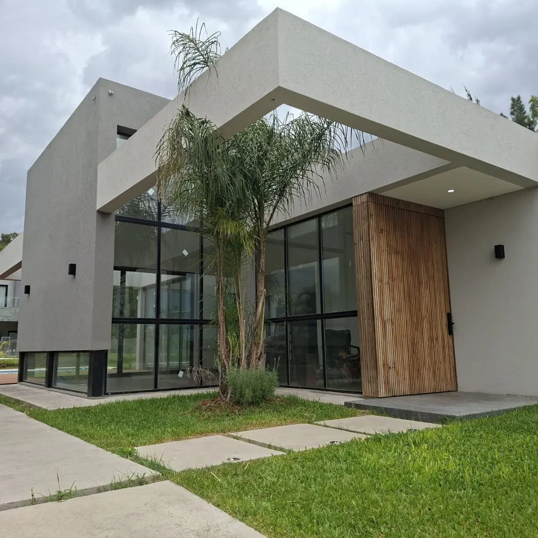 Casa en Sargento Cabral 5600
