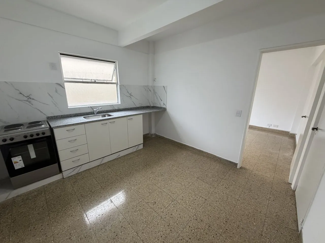 Departamento en LIBERTAD 1600