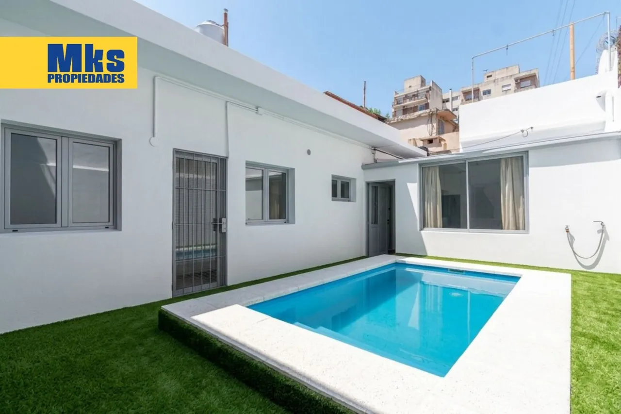 Casa en Pedro de Luján 2900